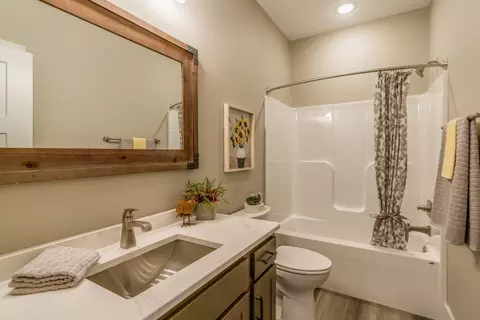 5329 Basalt Dr, Bismarck, ND 58503 photo 36