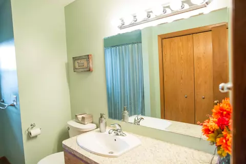 703 Terry Pl NW, Mandan, ND 58554 photo 14