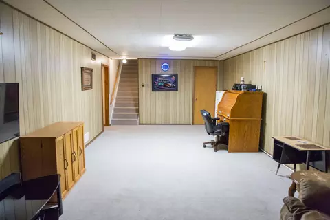 703 Terry Pl NW, Mandan, ND 58554 photo 27