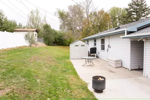 703 Terry Pl NW, Mandan, ND 58554 photo 42