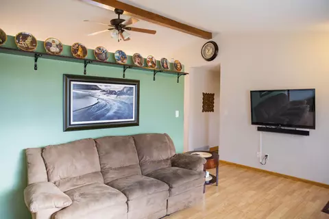 703 Terry Pl NW, Mandan, ND 58554 photo 6