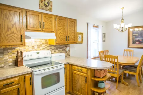 703 Terry Pl NW, Mandan, ND 58554 photo 10