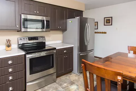 1612 E Omaha Dr, Bismarck, ND 58504 photo 8