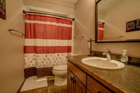 5212 Boulder Ridge Rd, Bismarck, ND 58503 photo 13