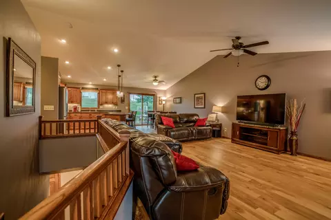 5212 Boulder Ridge Rd, Bismarck, ND 58503 photo 8