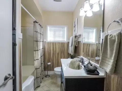 1046 Riverview Ave, Bismarck, ND 58504 photo 13