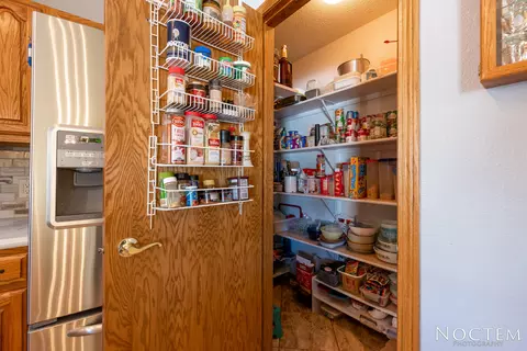 204 Calgary Ave E, Bismarck, ND 58503 photo 9