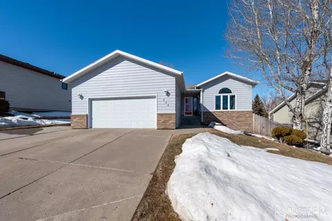 204 Calgary Ave E, Bismarck, ND 58503 photo 22
