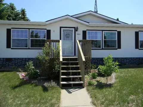 3801 N Valley Loop, Bismarck, ND 58503 photo 2