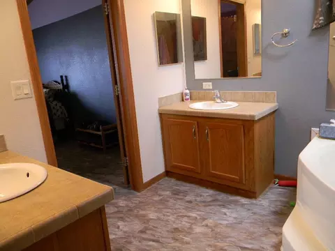 3801 N Valley Loop, Bismarck, ND 58503 photo 18