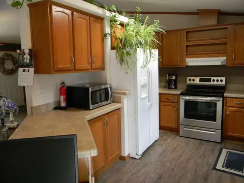 3801 N Valley Loop, Bismarck, ND 58503 photo 5