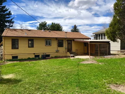 1313 Apache St, Bismarck, ND 58501 photo 11