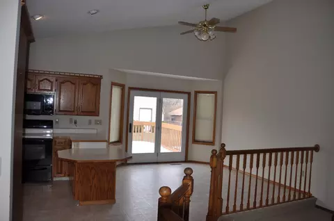 224 Wachter Ave, Bismarck, ND 58504 photo 11