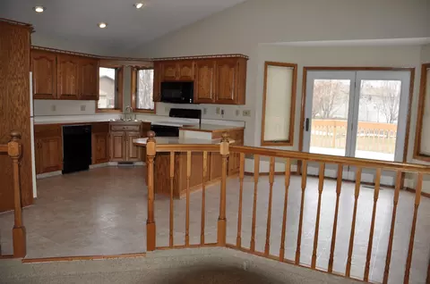224 Wachter Ave, Bismarck, ND 58504 photo 10