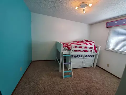 918 E Central Ave, Bismarck, ND 58501 photo 5
