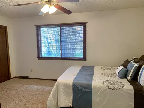 2907 Warwick Loop, Bismarck, ND 58504 photo 12