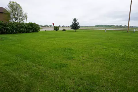 2907 Warwick Loop, Bismarck, ND 58504 photo 25