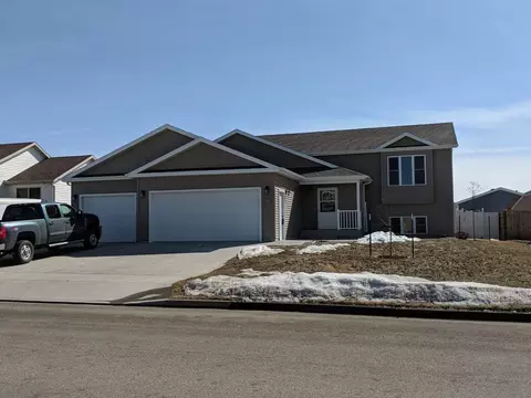 6355 Edgerly Ln, Lincoln, ND 58504 photo 1