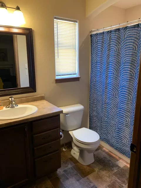 6355 Edgerly Ln, Lincoln, ND 58504 photo 8