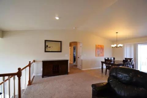 2451 Pointe Loop, Bismarck, ND 58503 photo 29