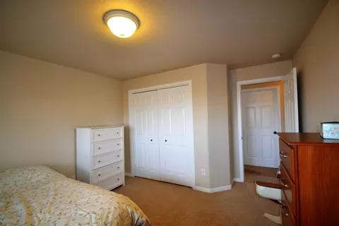 2451 Pointe Loop, Bismarck, ND 58503 photo 19