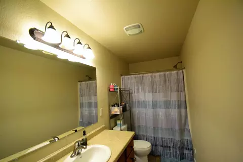 2451 Pointe Loop, Bismarck, ND 58503 photo 20