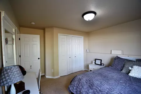 2451 Pointe Loop, Bismarck, ND 58503 photo 25