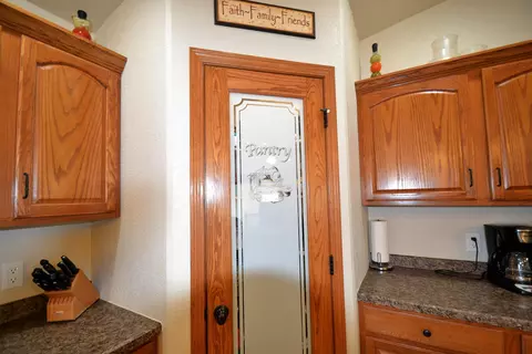 2451 Pointe Loop, Bismarck, ND 58503 photo 32