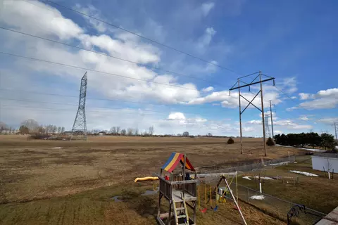 2451 Pointe Loop, Bismarck, ND 58503 photo 45