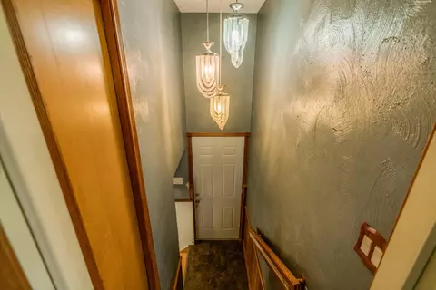 802 2nd Ave NW, Mandan, ND 58554 photo 13