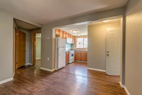 802 2nd Ave NW, Mandan, ND 58554 photo 16