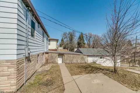 802 2nd Ave NW, Mandan, ND 58554 photo 27