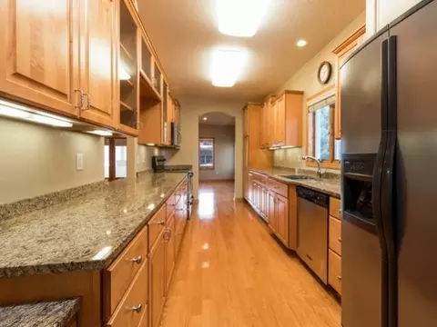 1982 Mesquite Loop, Bismarck, ND 58503 photo 8
