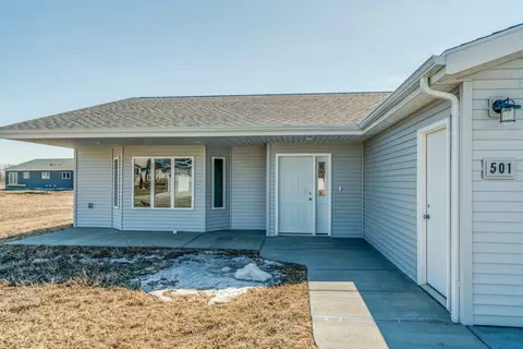 501 Boston Cir, Bismarck, ND 58504 photo 3