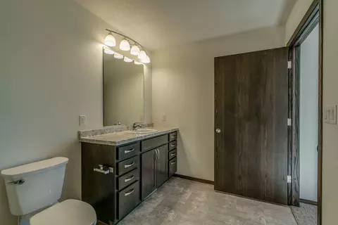 501 Boston Cir, Bismarck, ND 58504 photo 17