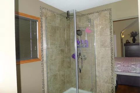 423 Mclean Ave, Wilton, ND 58579 photo 23