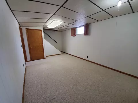401 Dakota St S, Elgin, ND 58533 photo 11