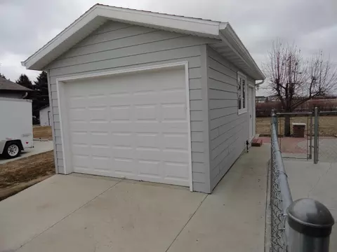 3201 Devon Dr, Bismarck, ND 58504 photo 23