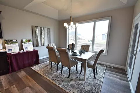 1004 Community Loop, Bismarck, ND 58503 photo 11