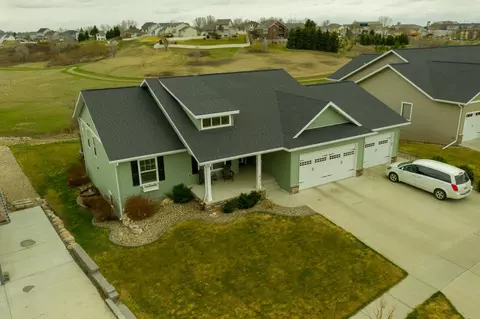 2025 Pebbleview Loop, Bismarck, ND 58501 photo 1