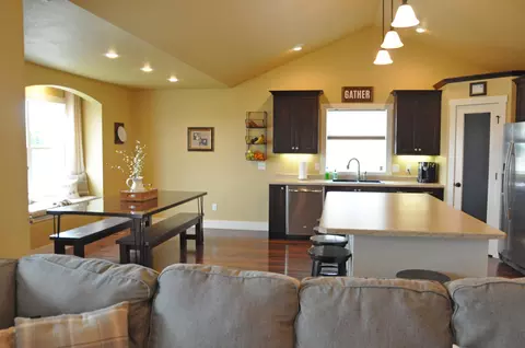 2025 Pebbleview Loop, Bismarck, ND 58501 photo 15