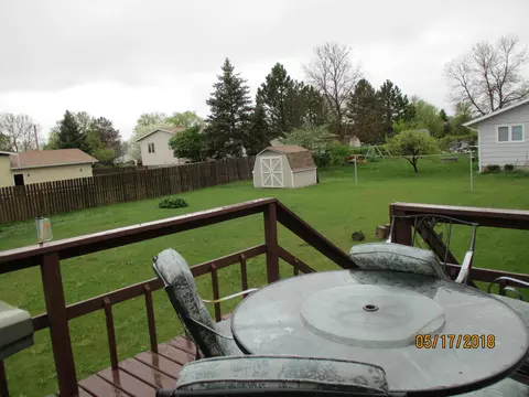 1119 Cherry Ln, Beulah, ND 58523 photo 13
