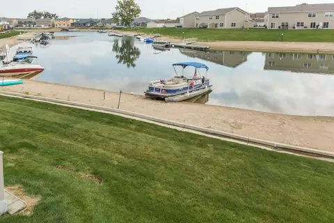 2628 Douglas Pl SE, Mandan, ND 58554 photo 35