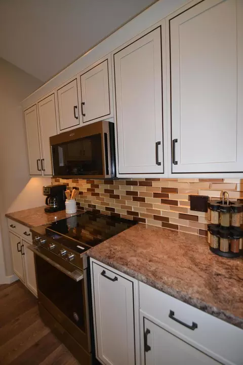 415 Buckskin Loop, Bismarck, ND 58503 photo 12