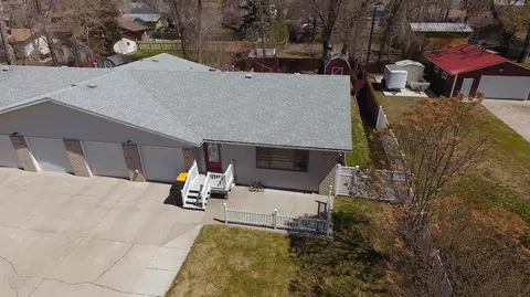 217 Riverside Park Rd, Bismarck, ND 58504 photo 1
