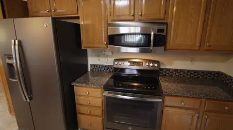 217 Riverside Park Rd, Bismarck, ND 58504 photo 10