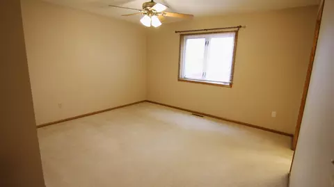 217 Riverside Park Rd, Bismarck, ND 58504 photo 13