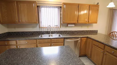 217 Riverside Park Rd, Bismarck, ND 58504 photo 9
