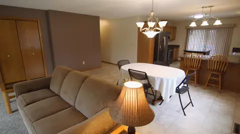 217 Riverside Park Rd, Bismarck, ND 58504 photo 5
