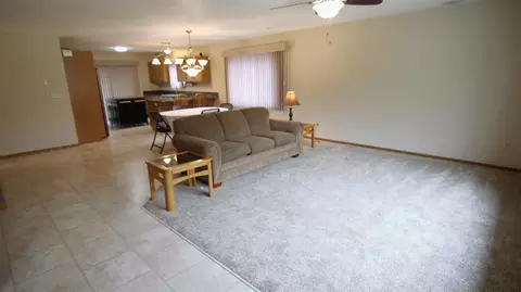 217 Riverside Park Rd, Bismarck, ND 58504 photo 3